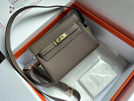 Hermes Clutch