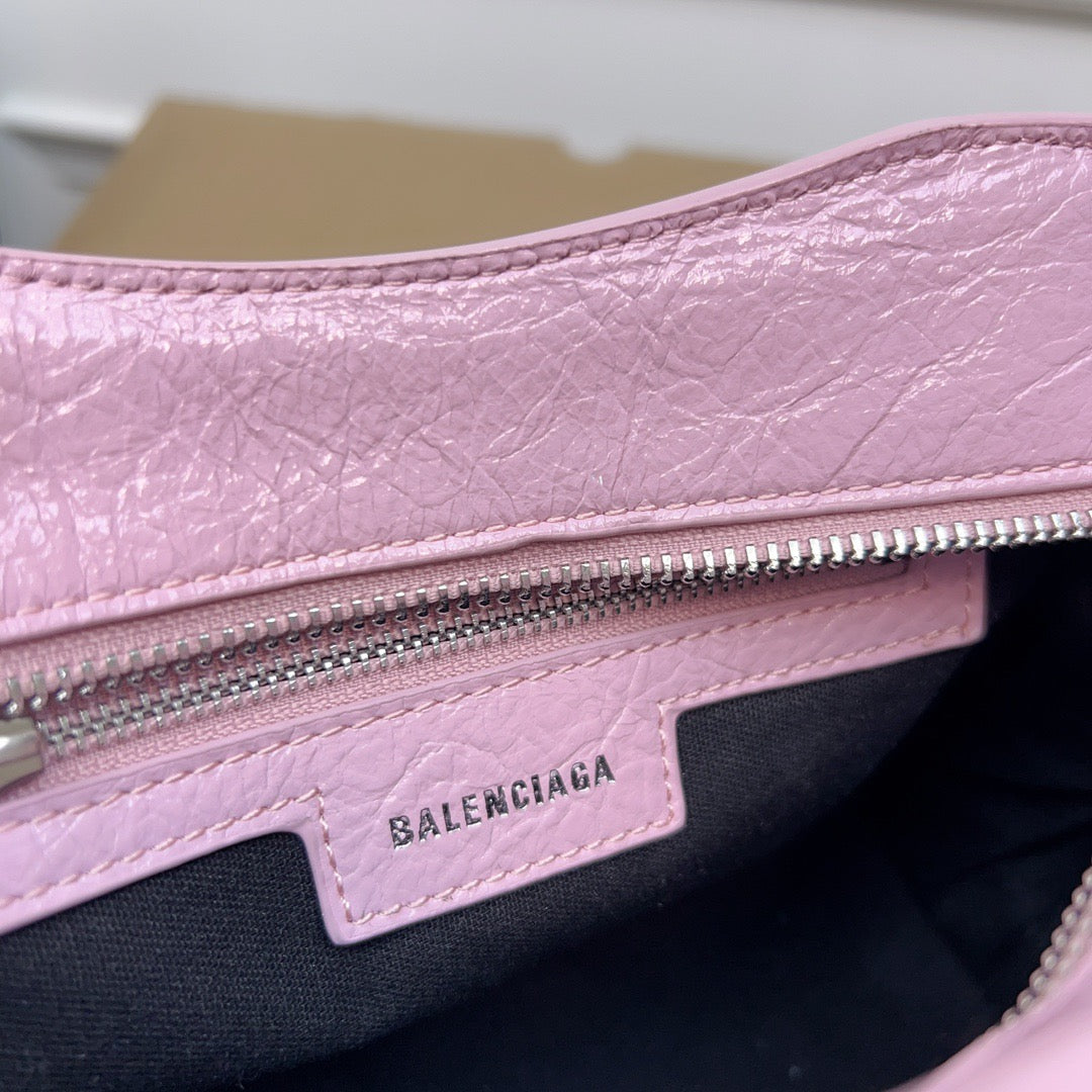 Balenciaga Le Cagole