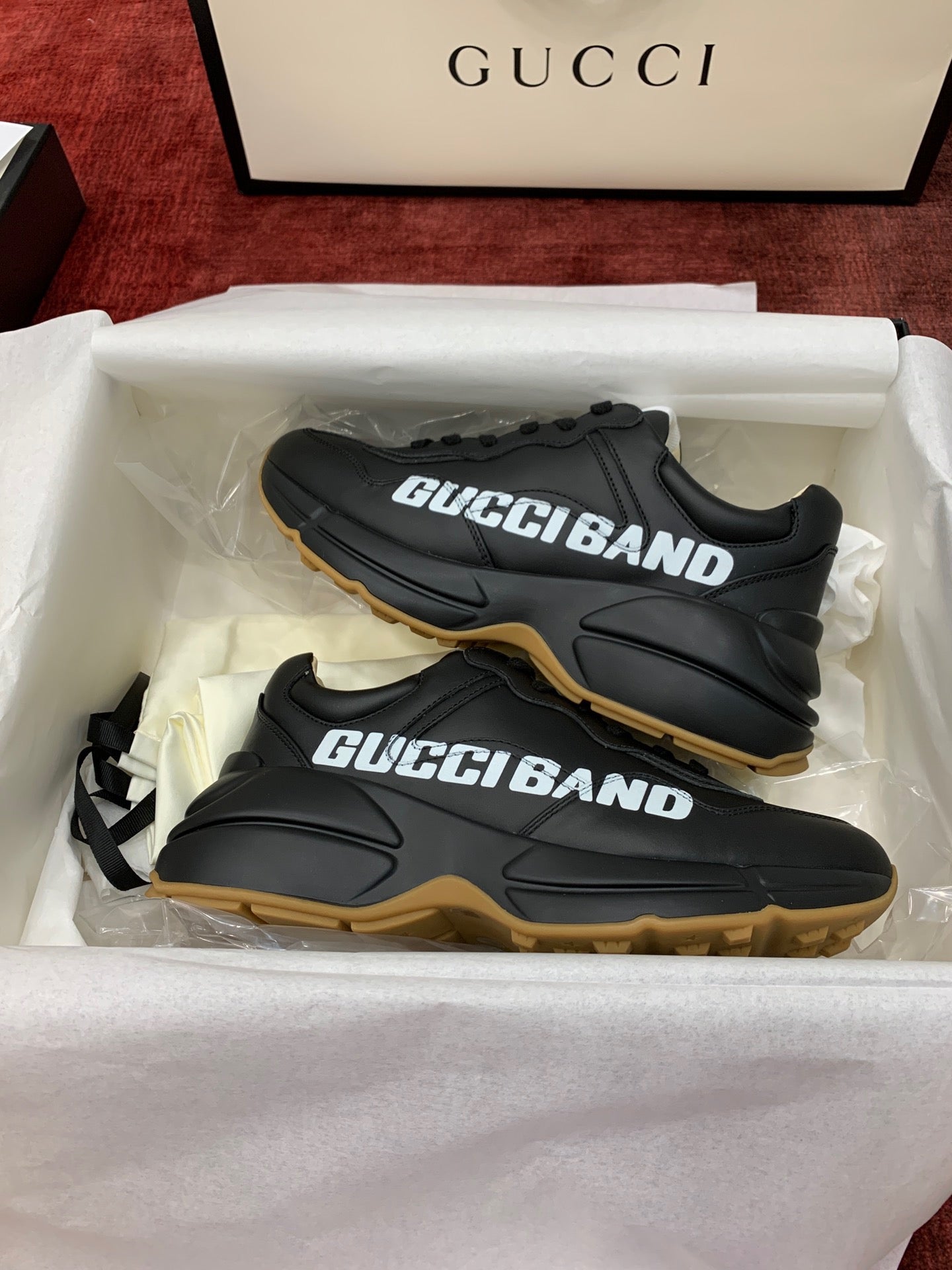 Gucci Sneakers