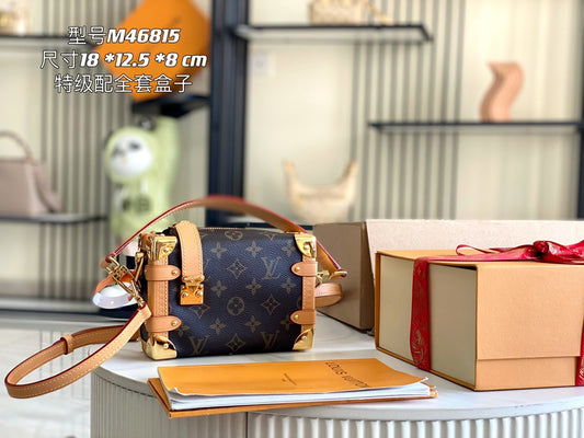 LV Petite Malle Trunk - M46815