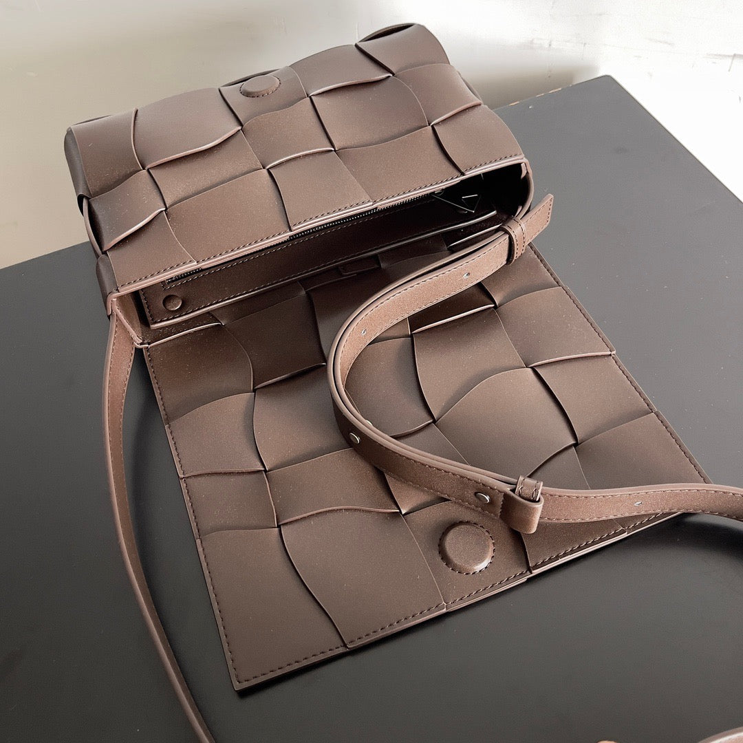 Bottega Veneta Casete