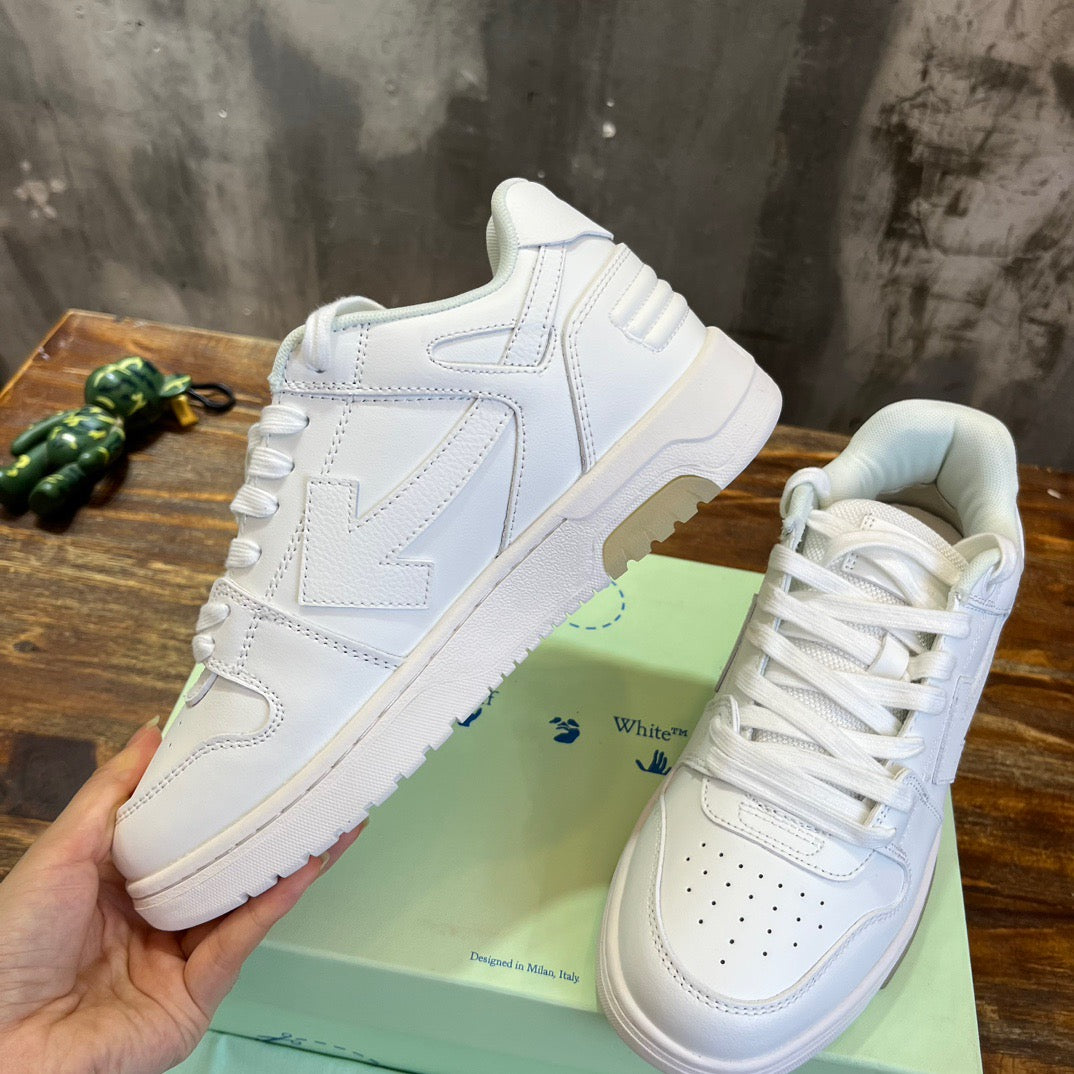 Off-White Sneakers