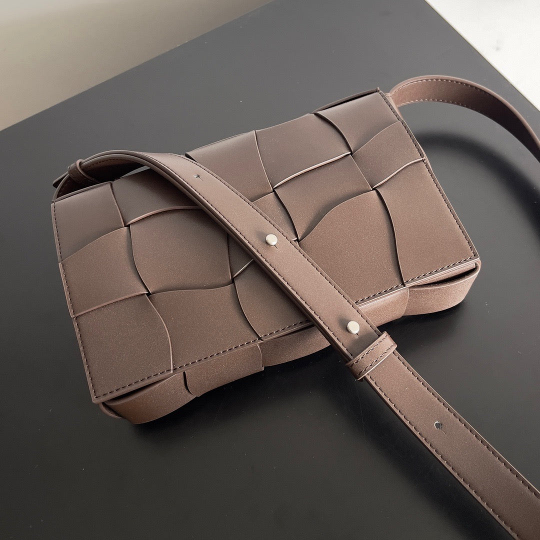 Bottega Veneta Casete