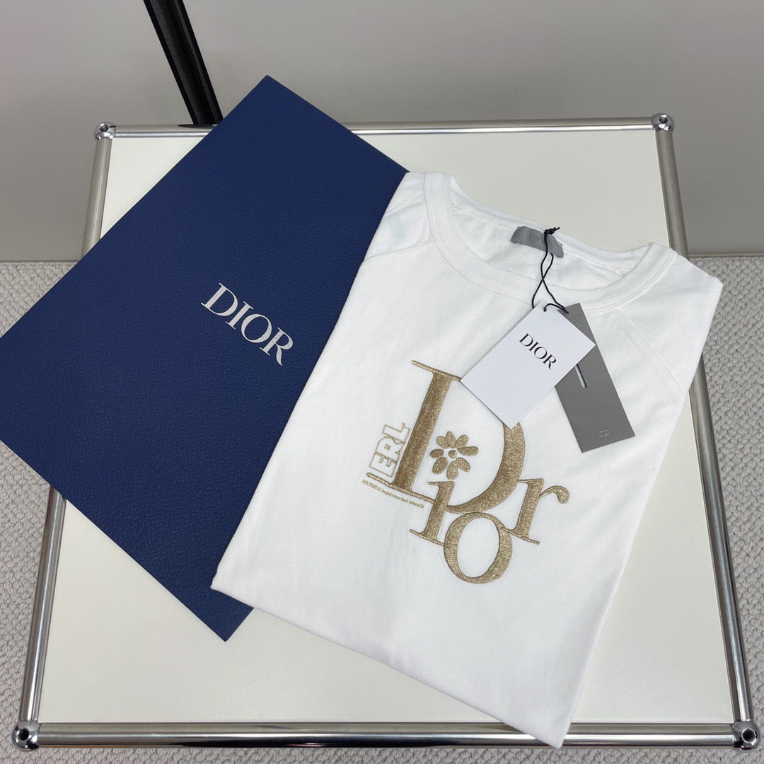 Dior T-shirt