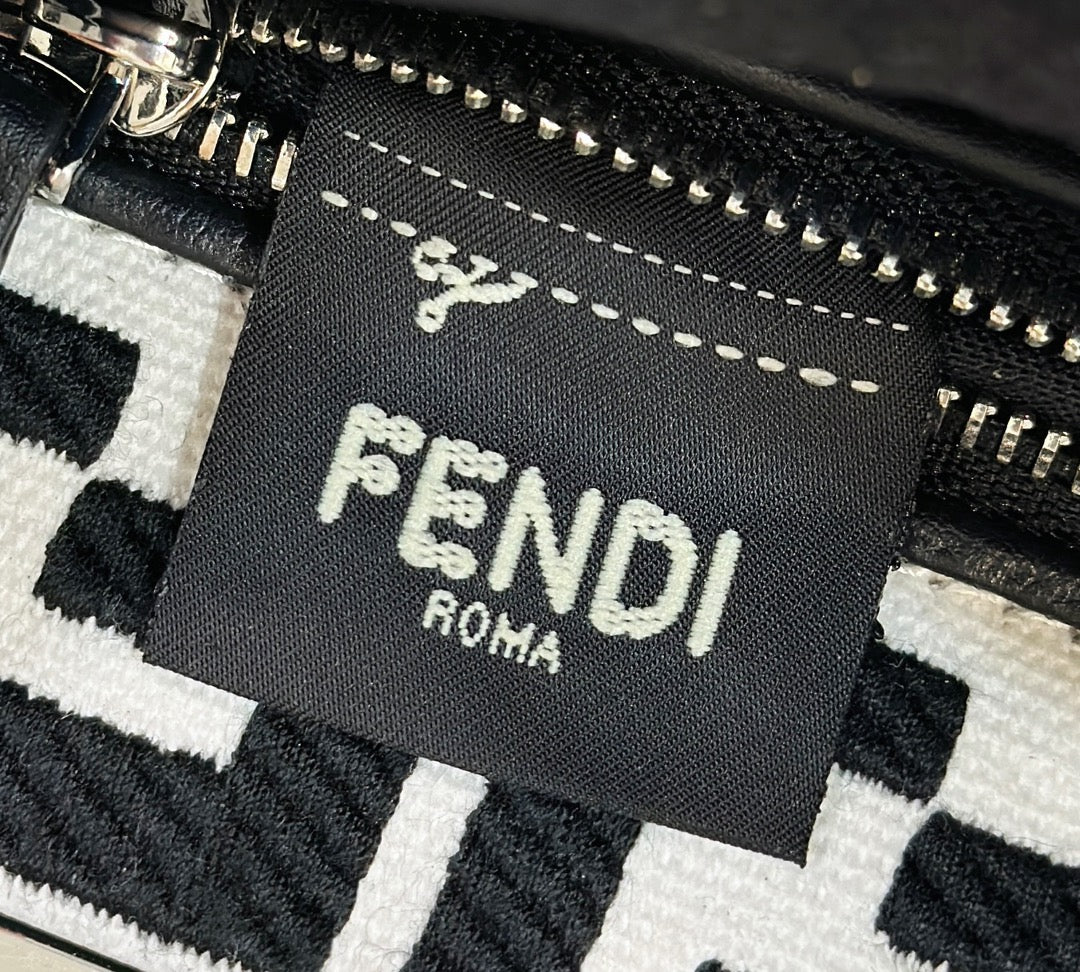 Fendi Peekaboo