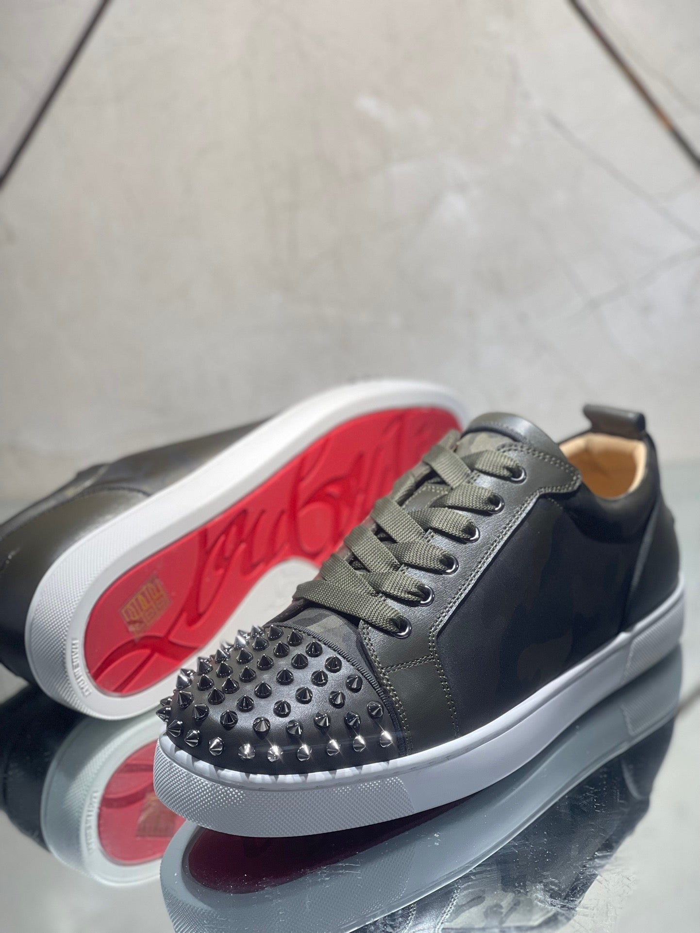 Christian Louboutin Sneakers