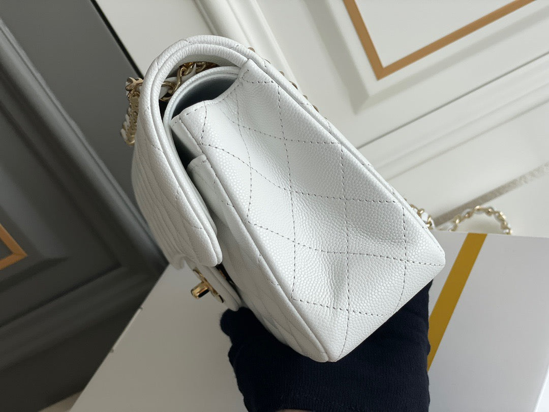 Chanel CF (25.5cm)