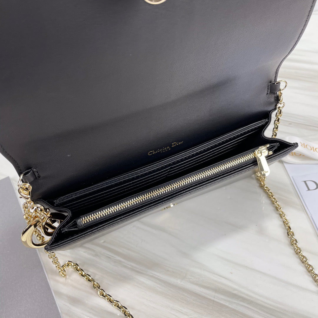 Dior WOC