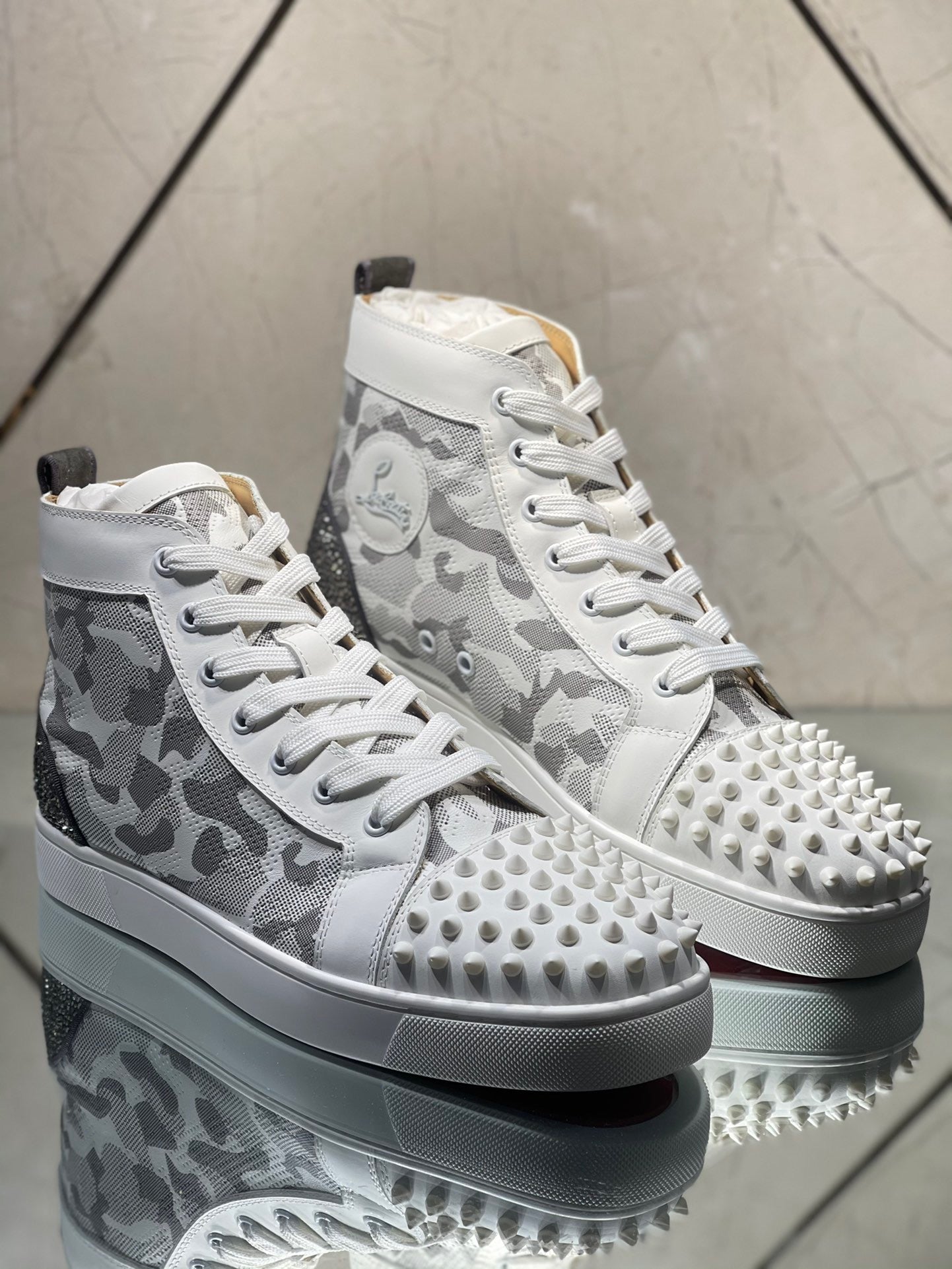 Christian Louboutin Sneakers