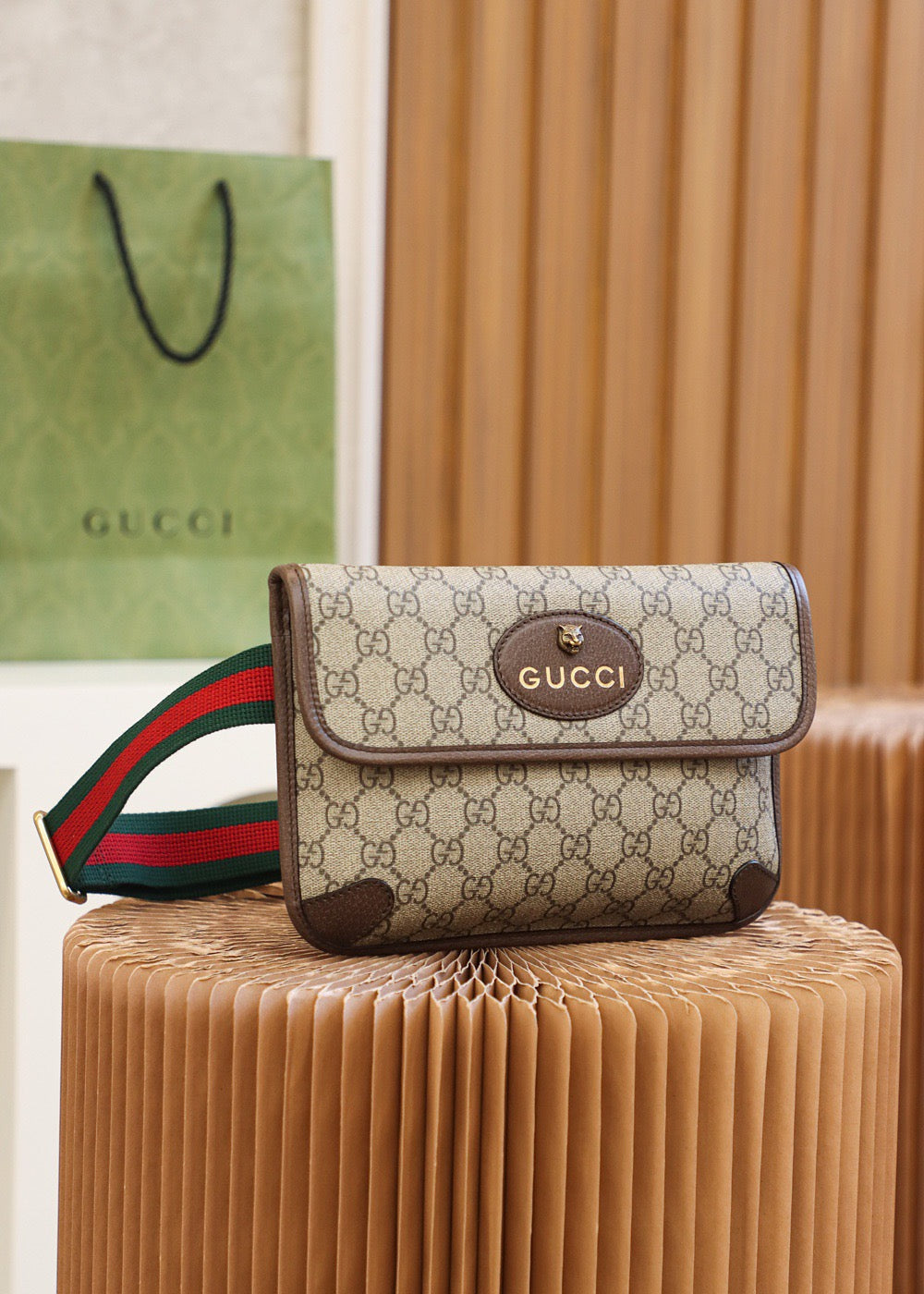 Bolso Gucci Supremo