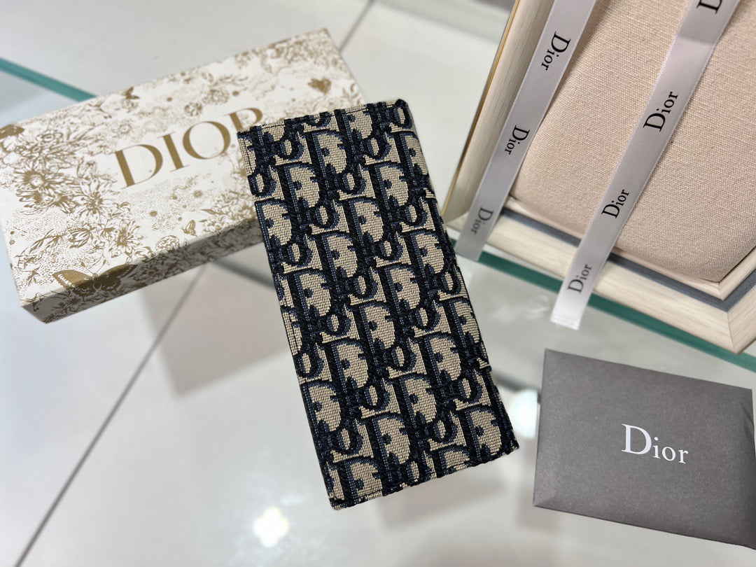 Dior Wallet