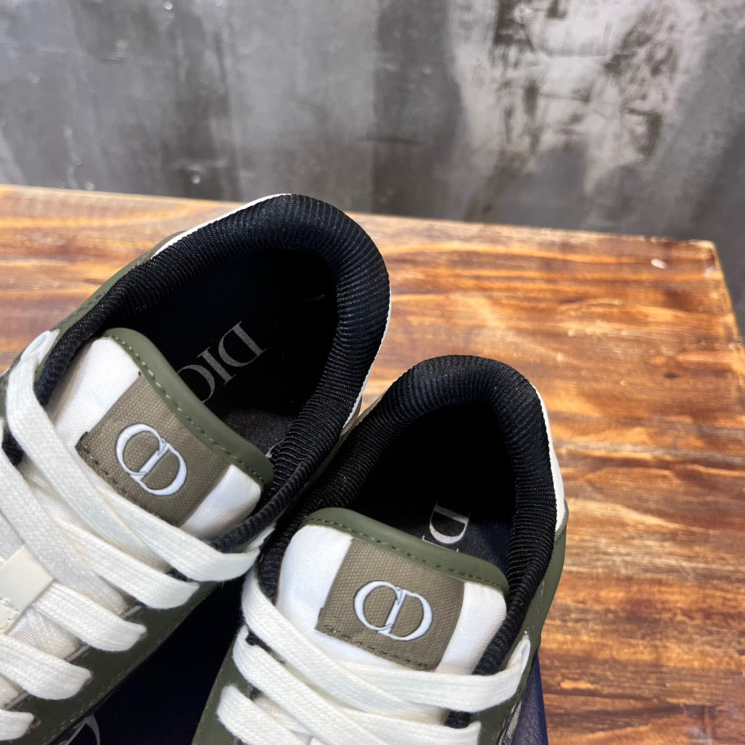 Dior Sneakers