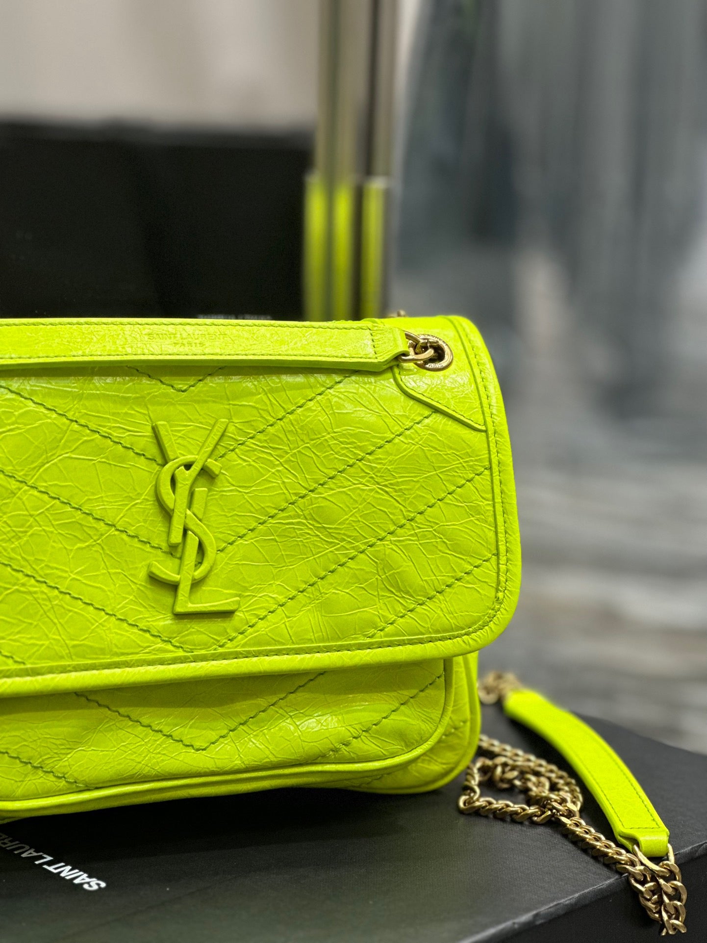 YSL Niki