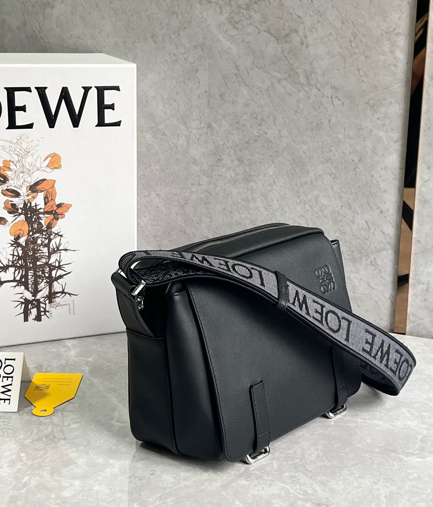 Loewe Messenger Bag