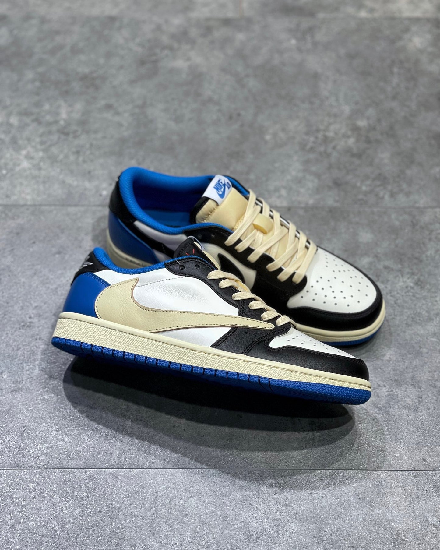 Travis Scott x AJ 1 Low x Fragment