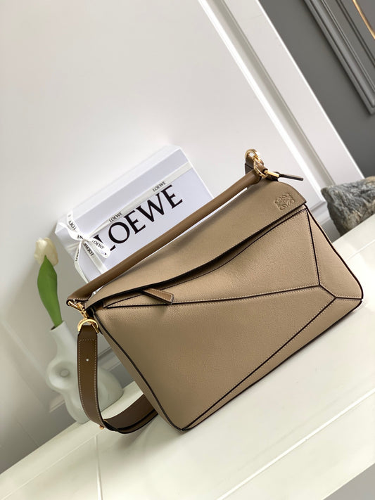 Loewe Puzzle Bag