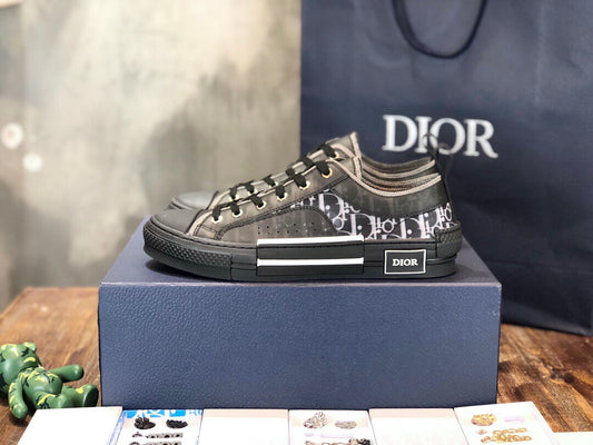 Dior Sneakers