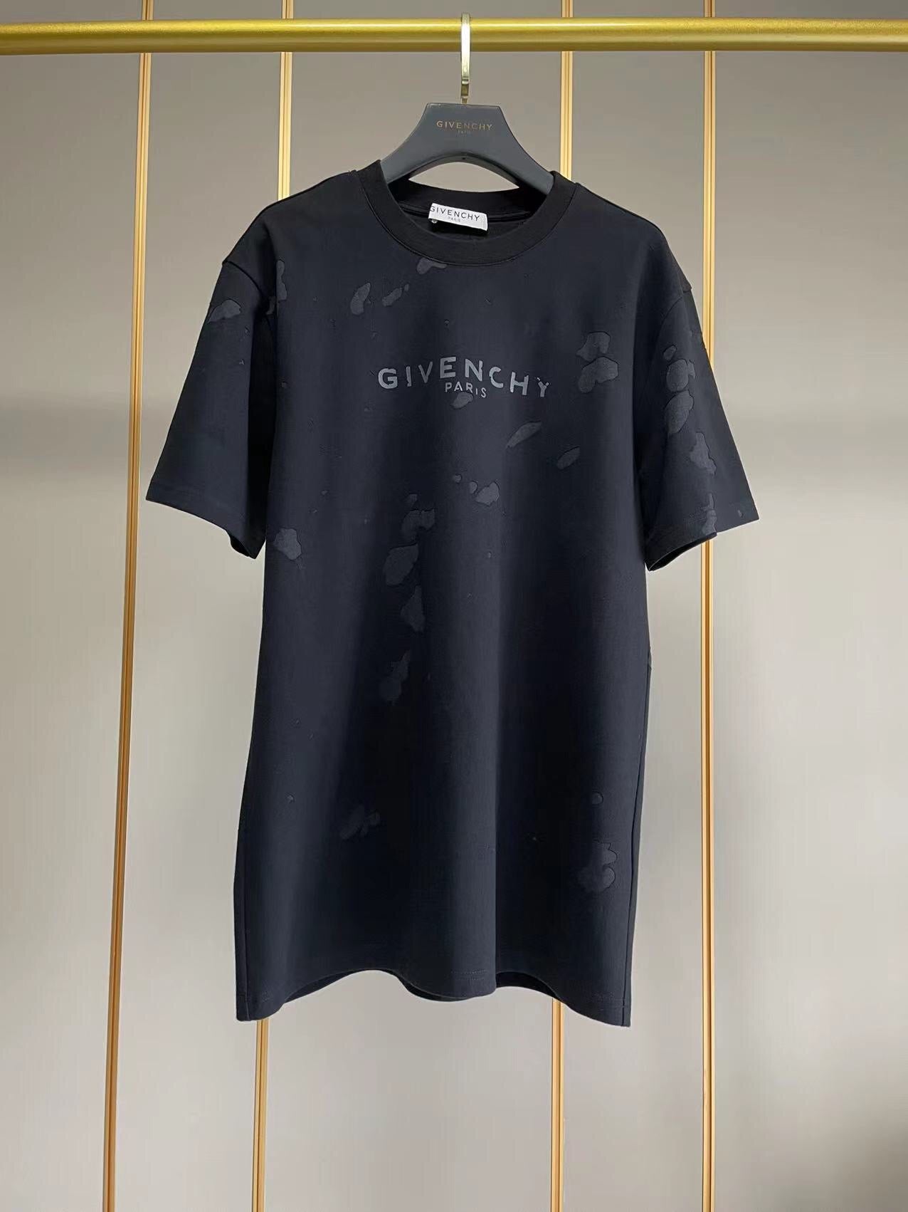 Givenchy T-shirt