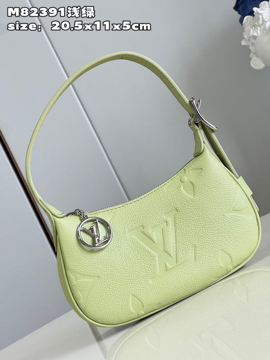 LV Mini Moon Hobo - M82391