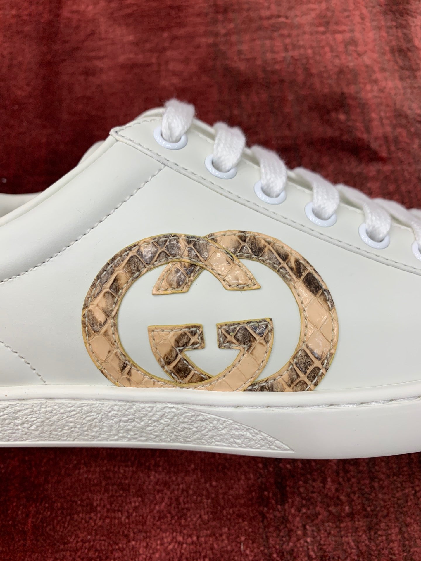 Gucci Sneakers