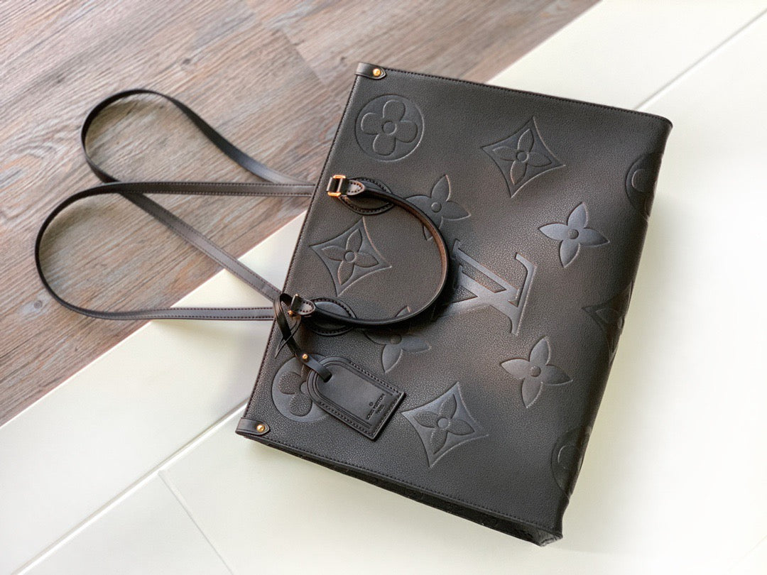 LV OnThego Tote - M45081