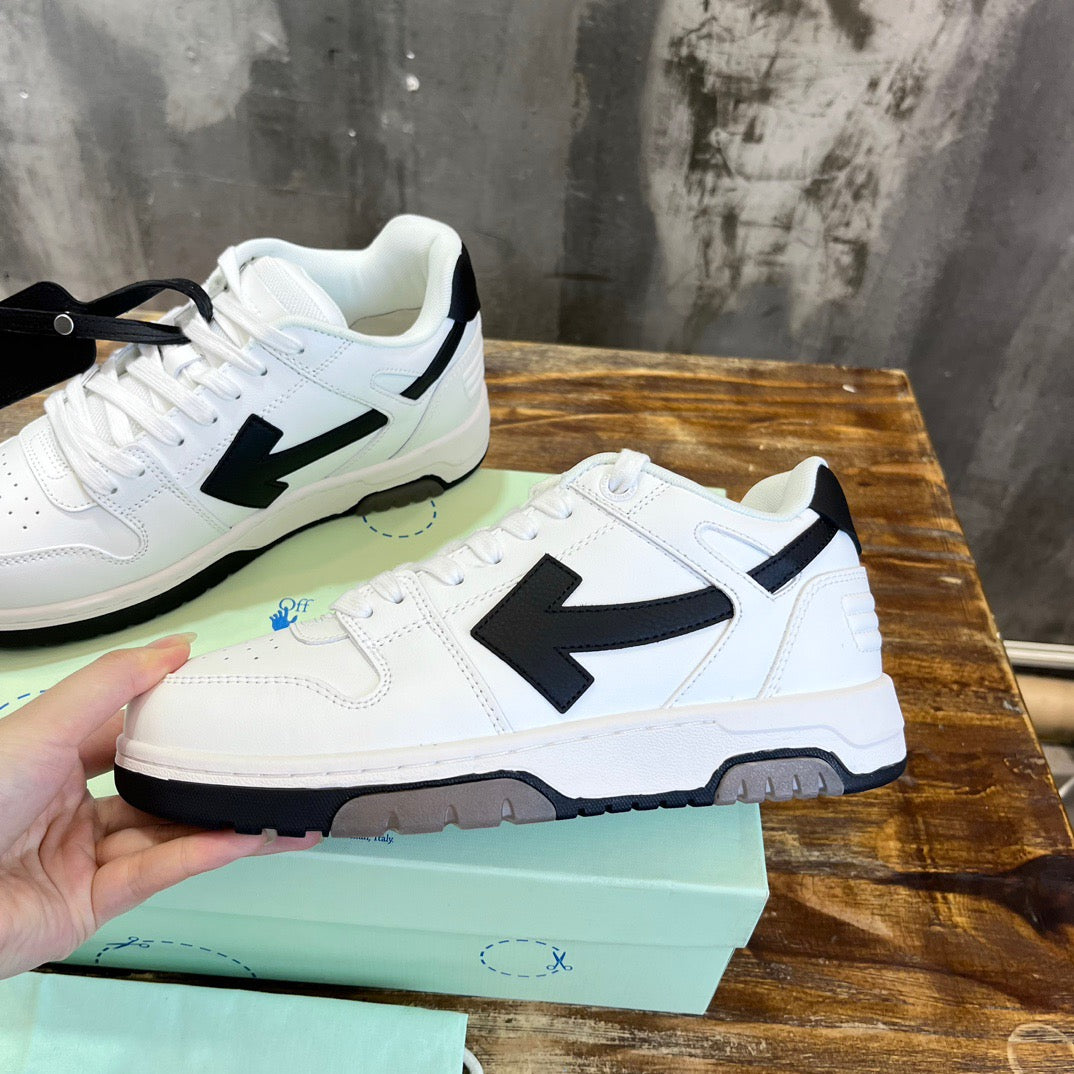 Off-White Sneakers