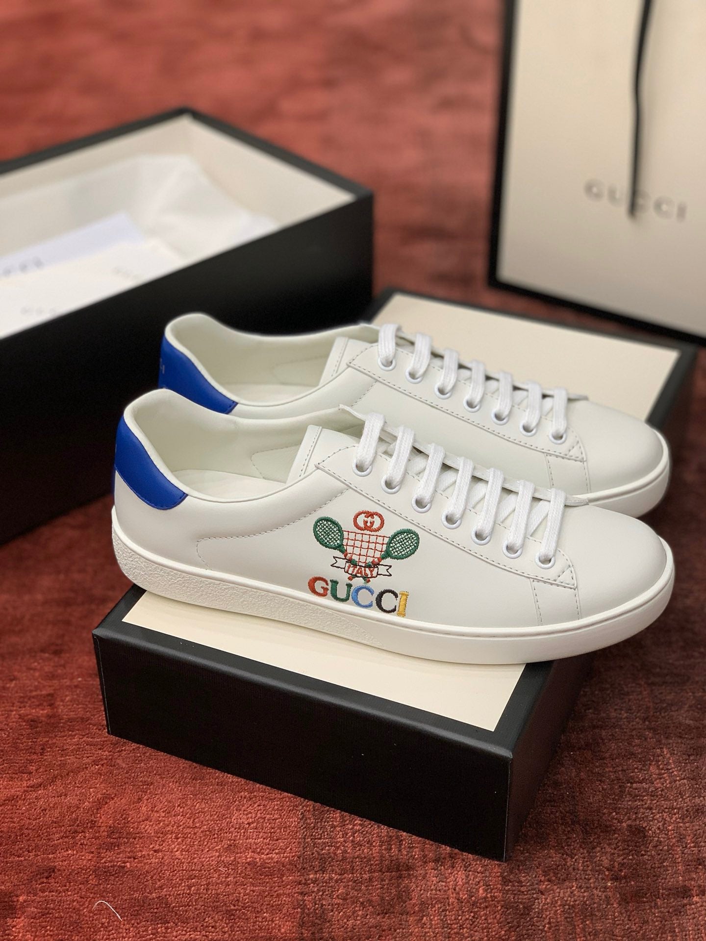 Gucci Sneakers