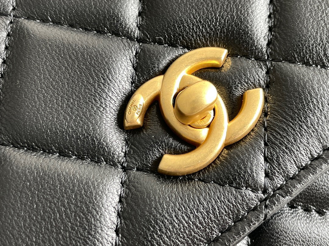 Chanel 23s WOC