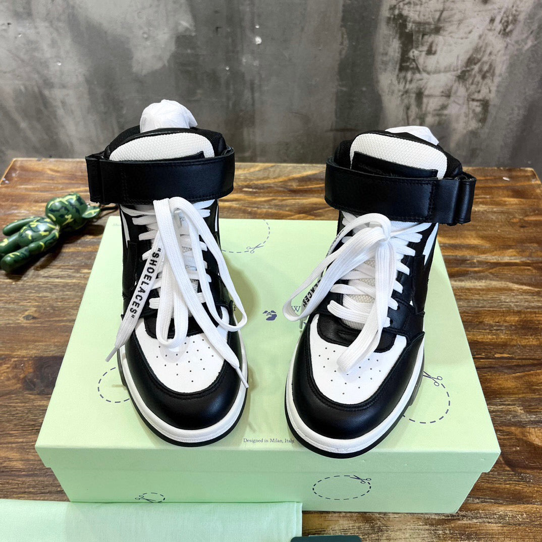 Off-White Sneakers