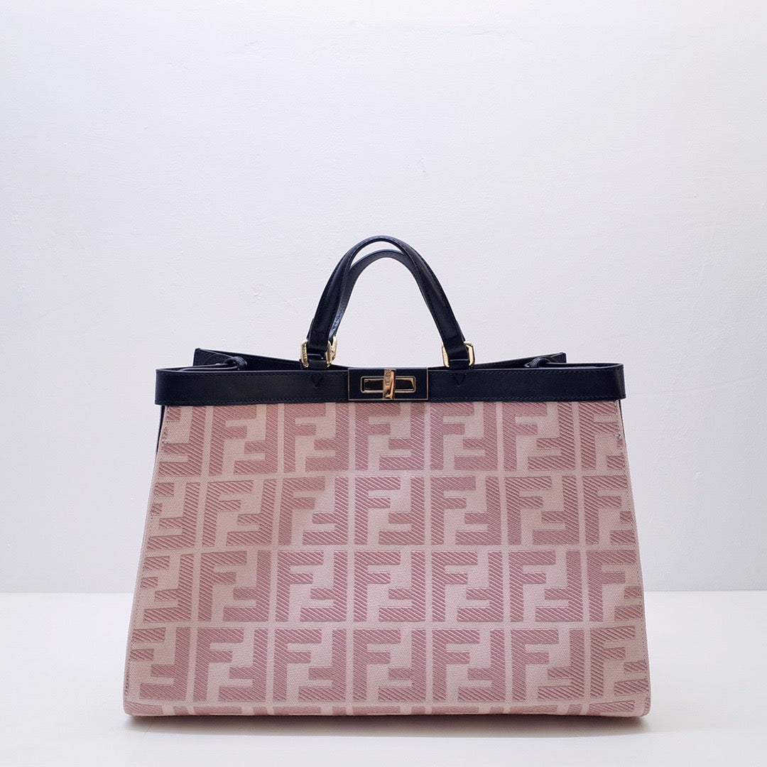 Fendi Tote