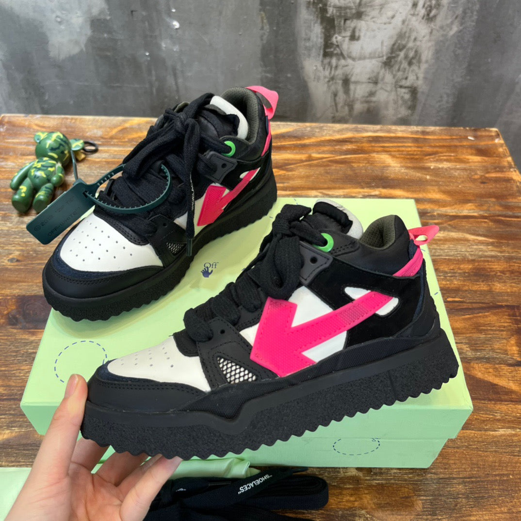 Off-White Sneakers