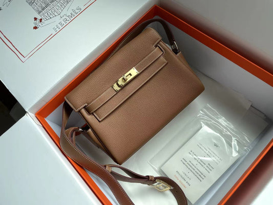 Hermes Clutch