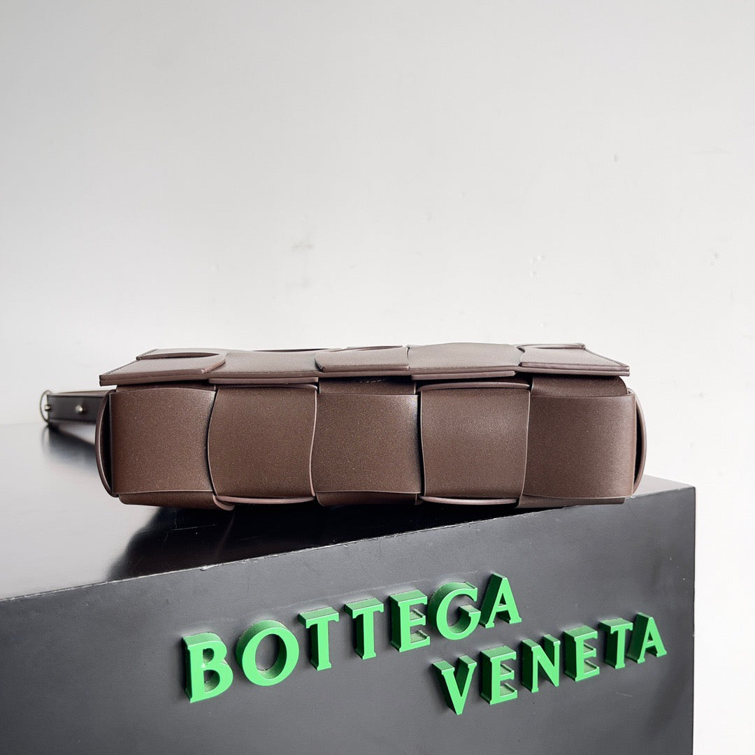 Bottega Veneta Casete