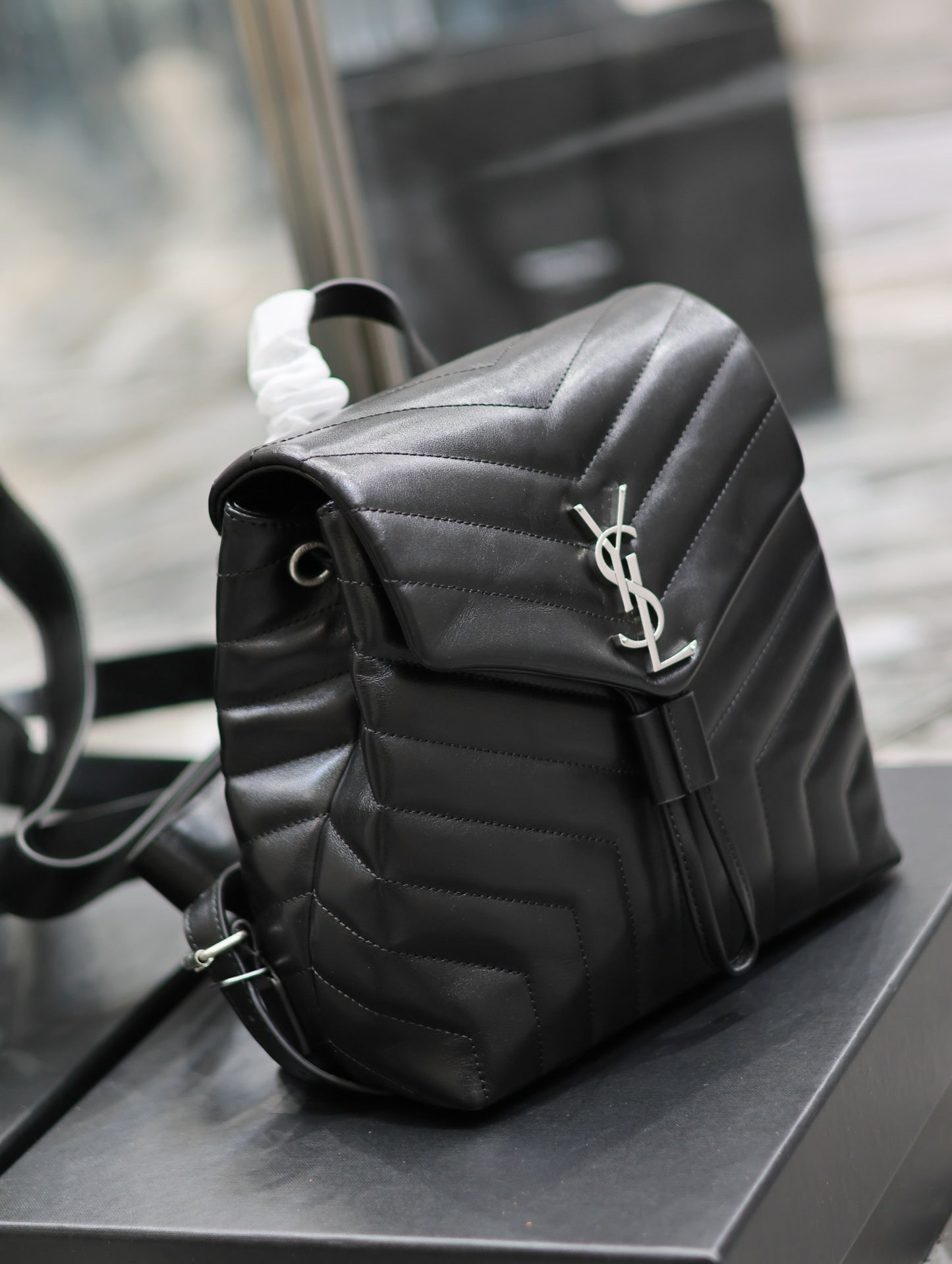 Mochila acolchada LouLou de YSL