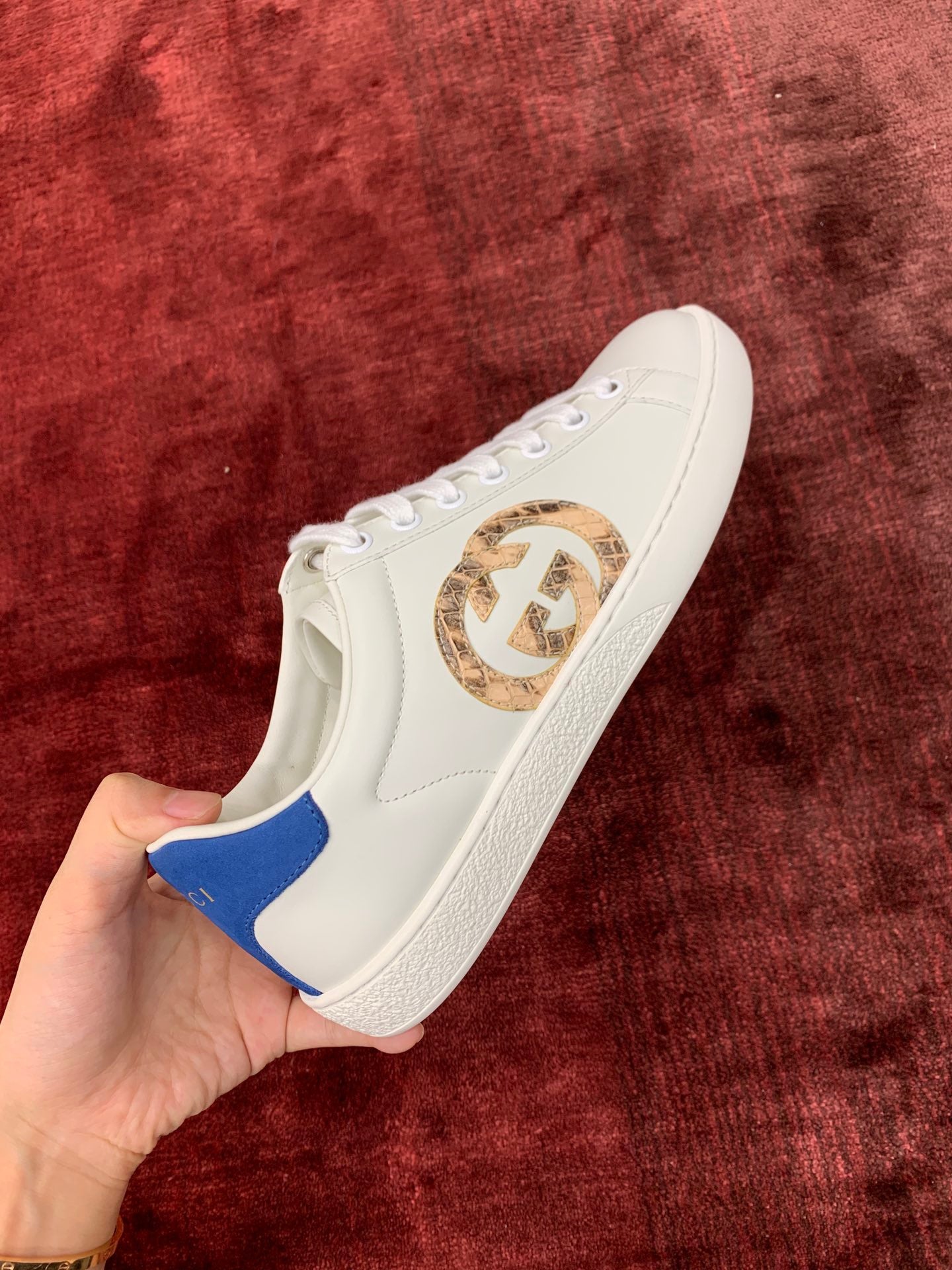 Gucci Sneakers