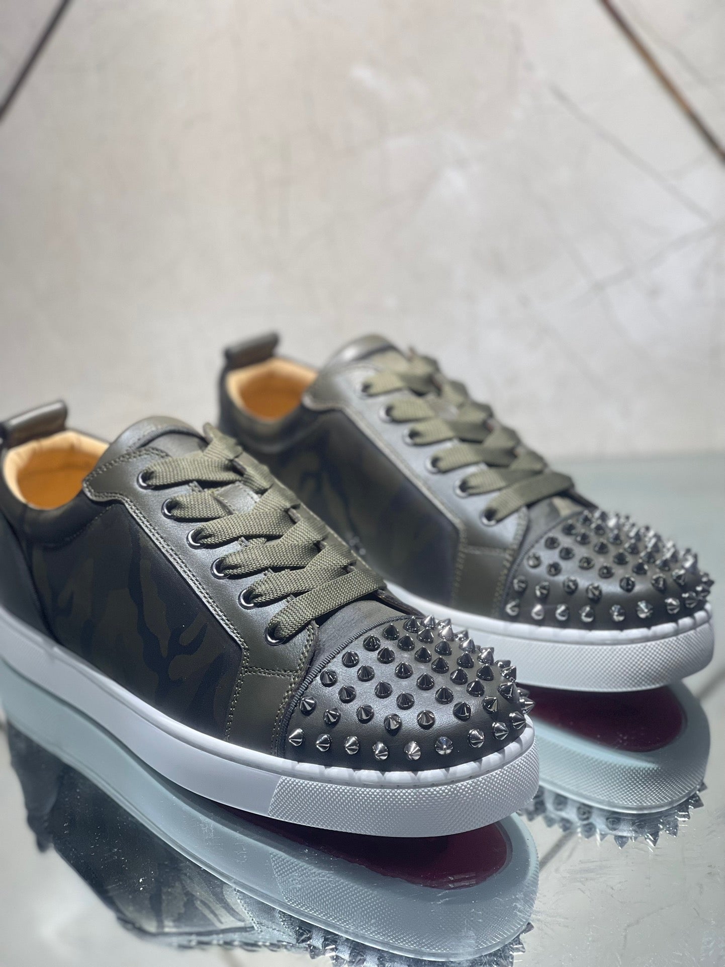 Christian Louboutin Sneakers