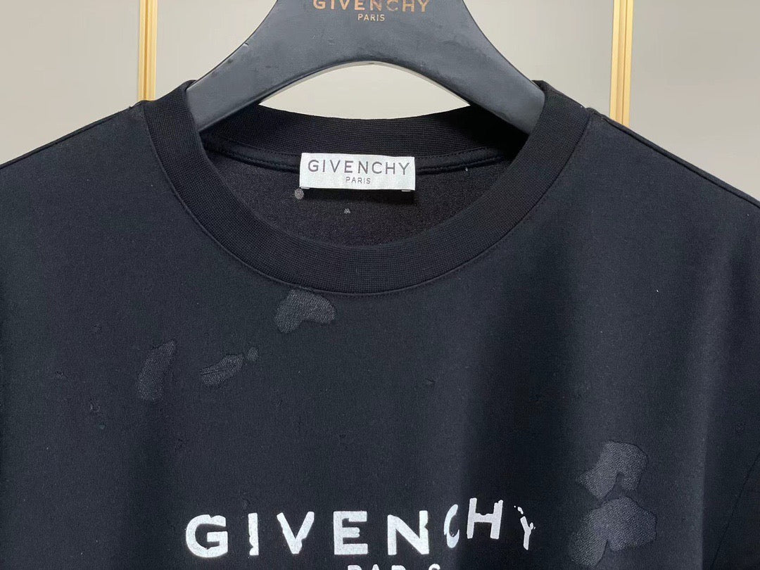 Givenchy T-shirt