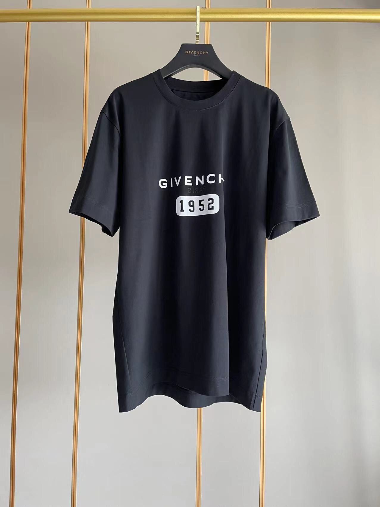 Givenchy T-Shirt