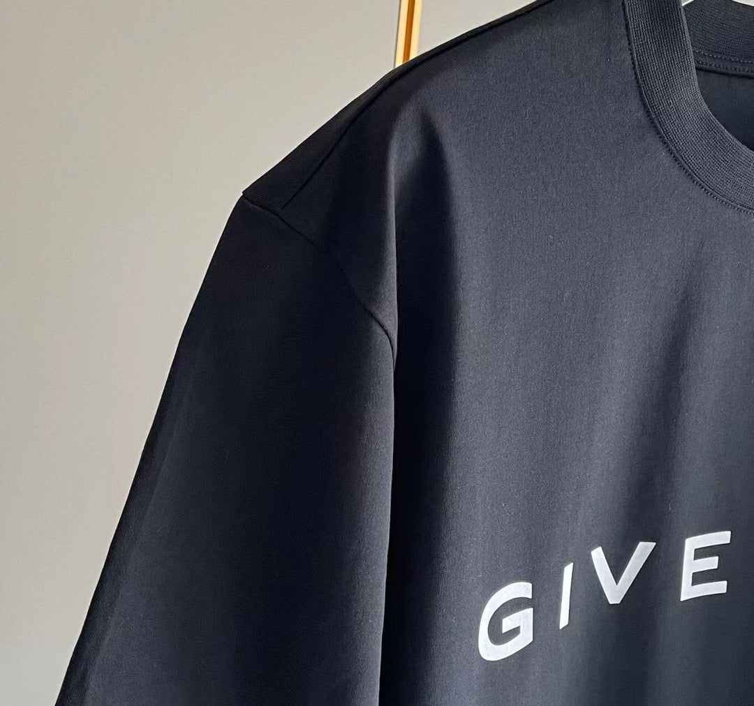 Givenchy T-shirt