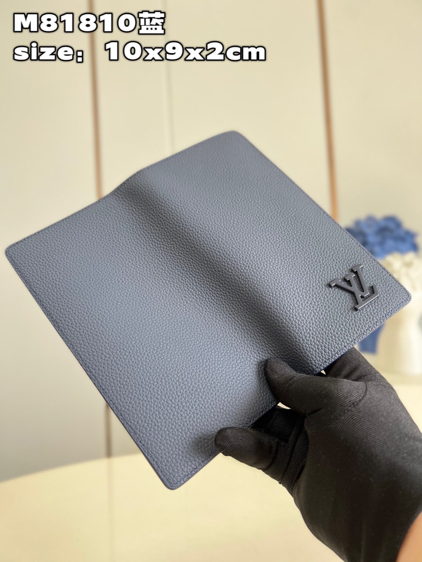 Cartera Lv