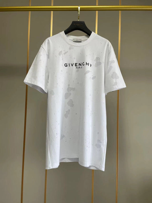 Givenchy T-shirt