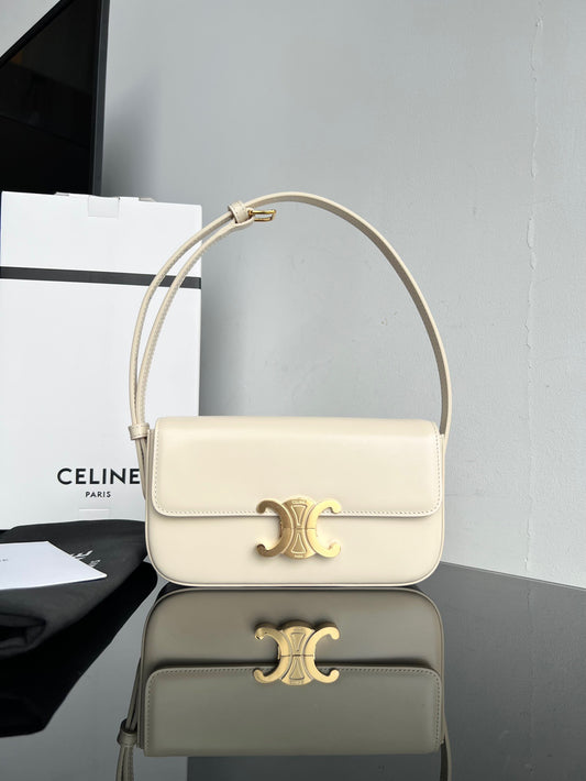 Celine Triomphe Hobo