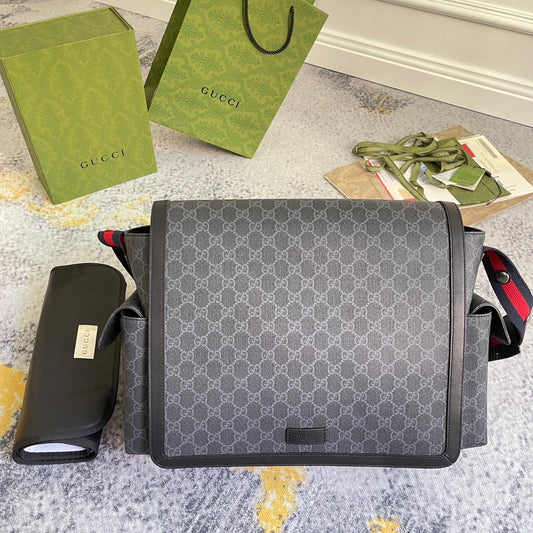 Gucci Messenger Bag