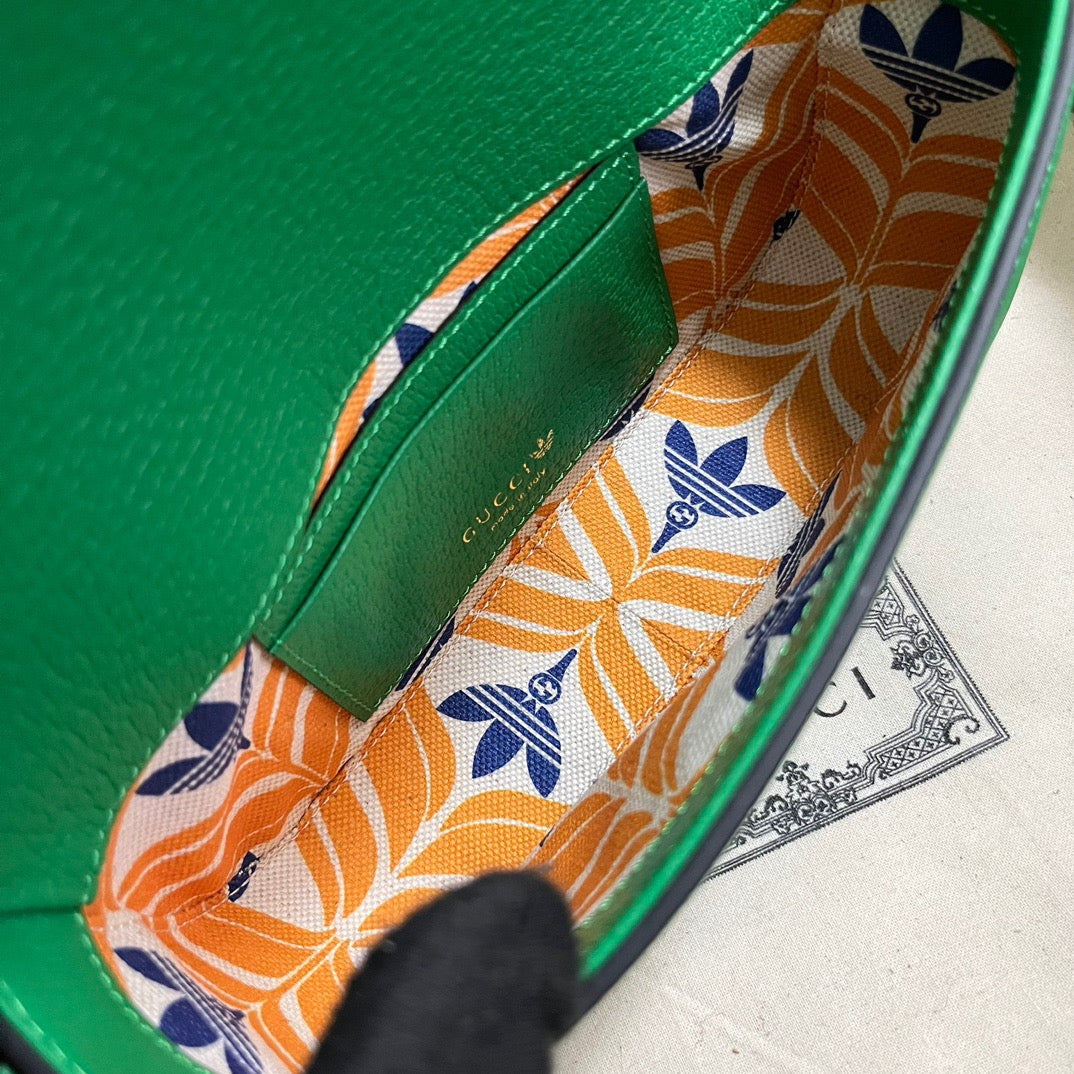 Gucci Messenger Bag