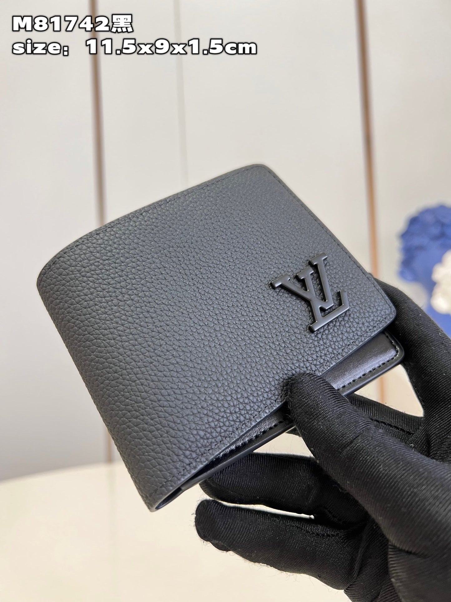 Cartera Lv