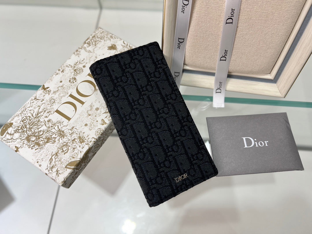 Cartera Dior