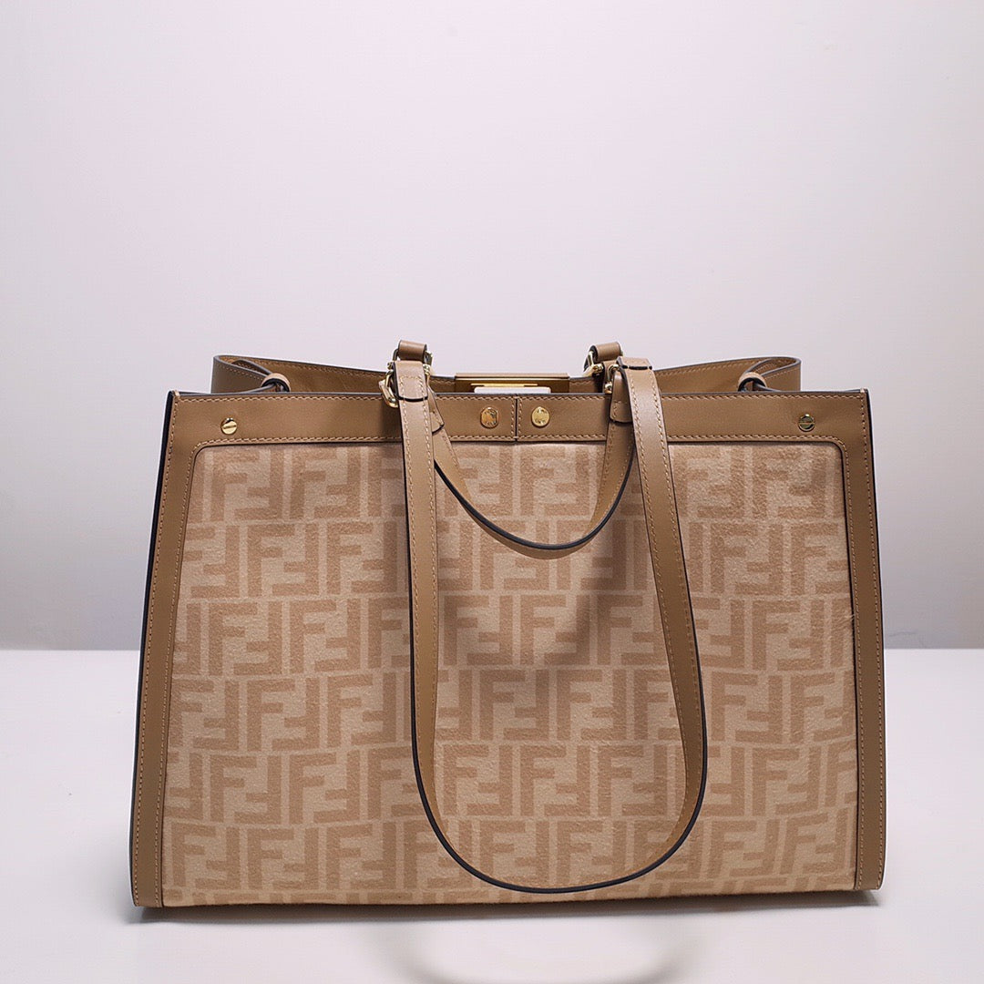 Fendi Tote