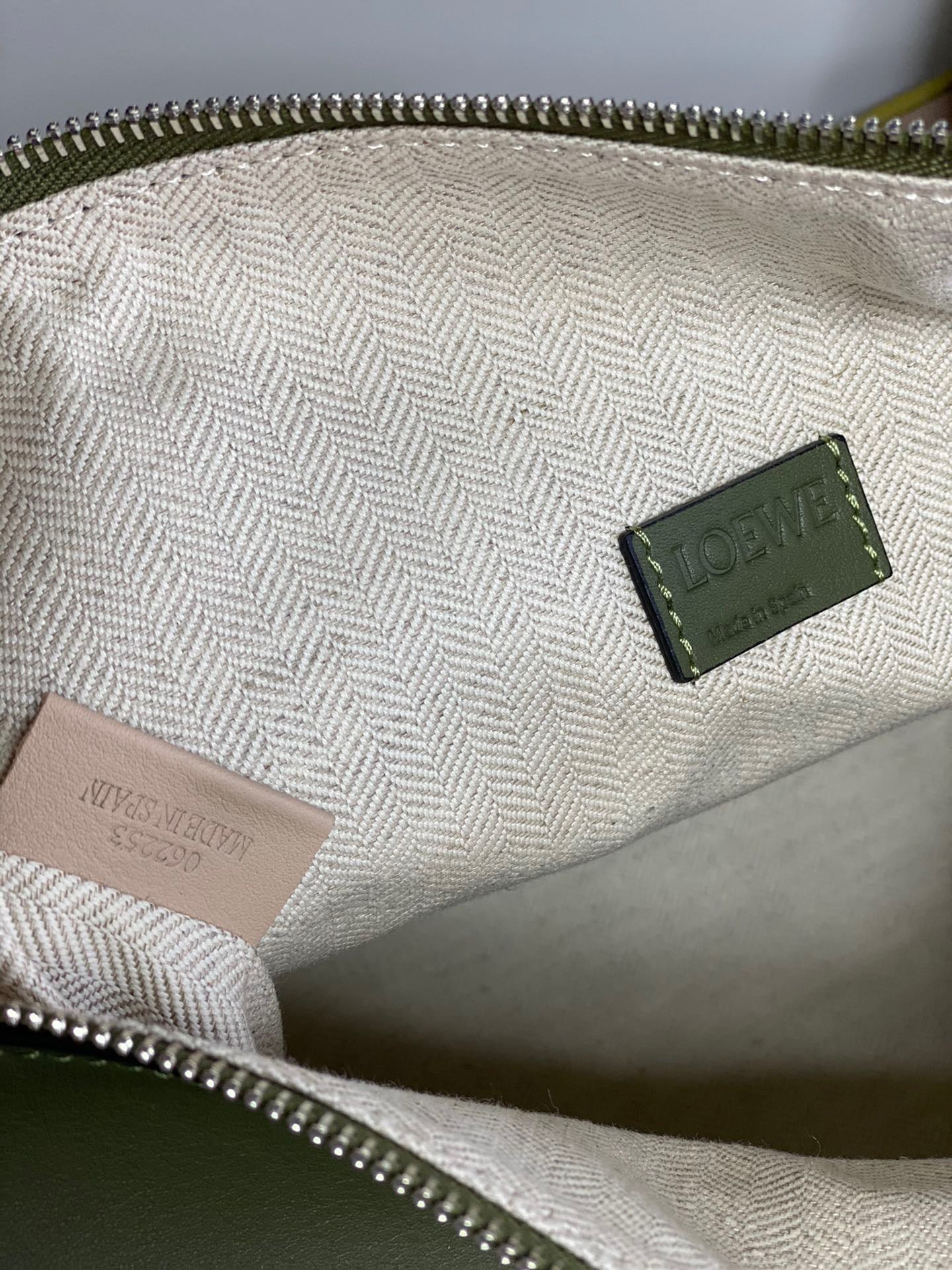 Loewe Messenger Bag