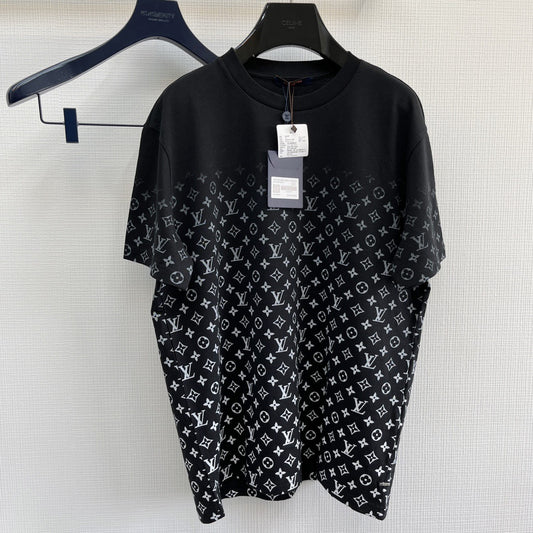 Lv T-shirt