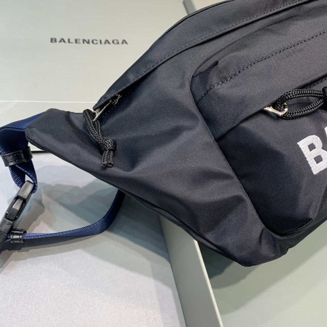 Balenciaga Bandolera